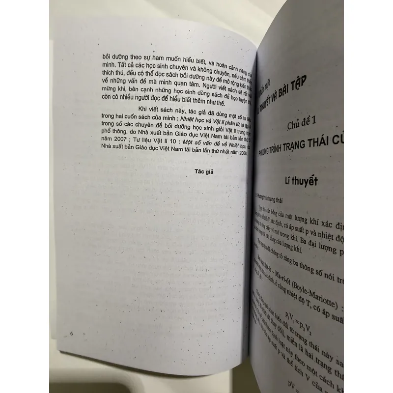 Bồi dưỡng học sinh giỏi vật lí trung học phổ thông Nhiệt học và Vật lí phân tử Phạm Quý Tư 708819