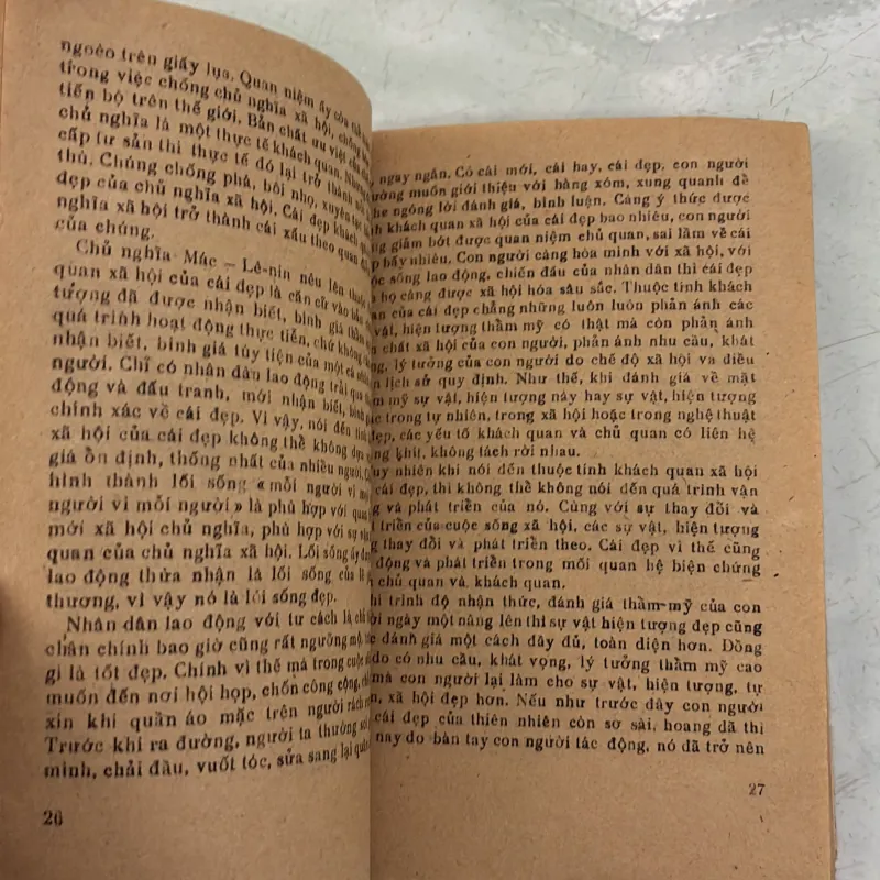Đưa cái đẹp vào cuộc sống - Như Thiết - 1986s 996198