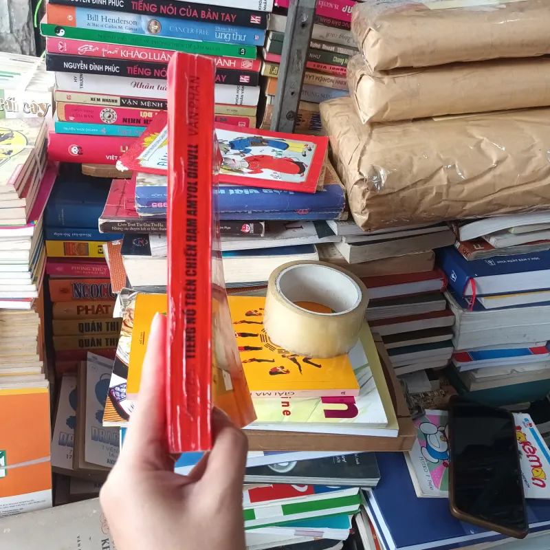 Tiếng Nổ Trên Chiến Hạm Amyot Dinville 1003103