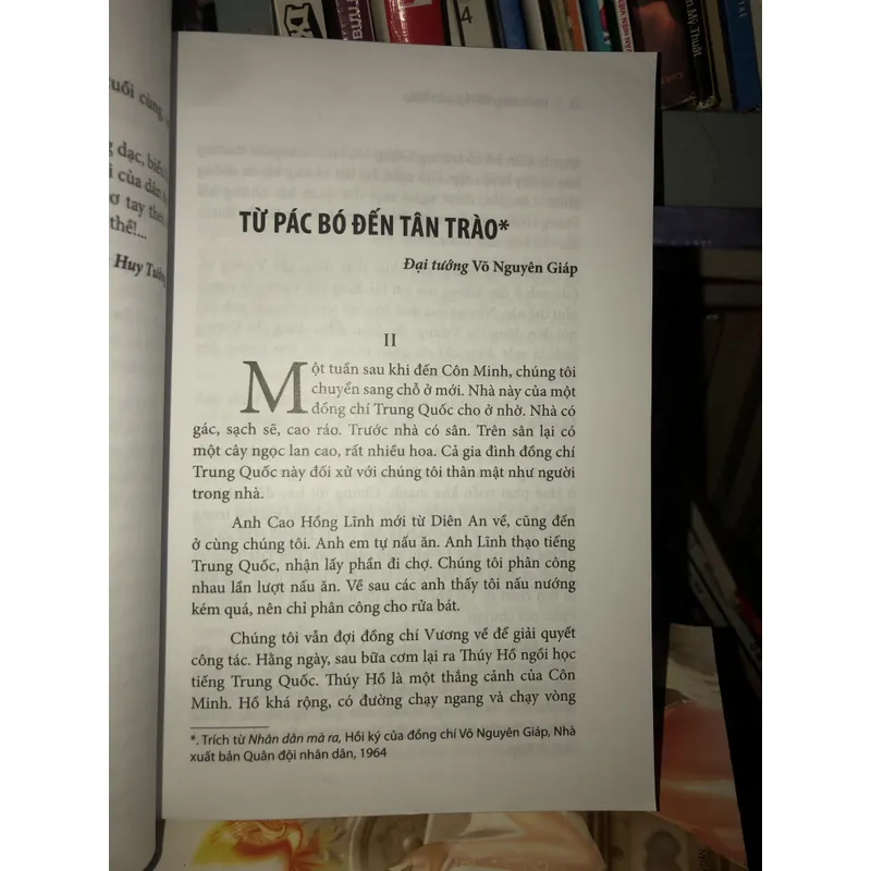 Tập hồi ký Đầu nguồn - Nhiều tác giả  726847