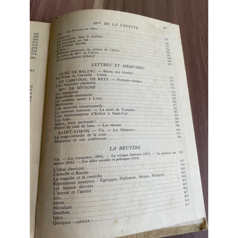 sách tiếng Pháp  III XVIIe SIÈCLE LES GRANDS AUTEURS FRANÇAIS DU PROGRAMME 626915