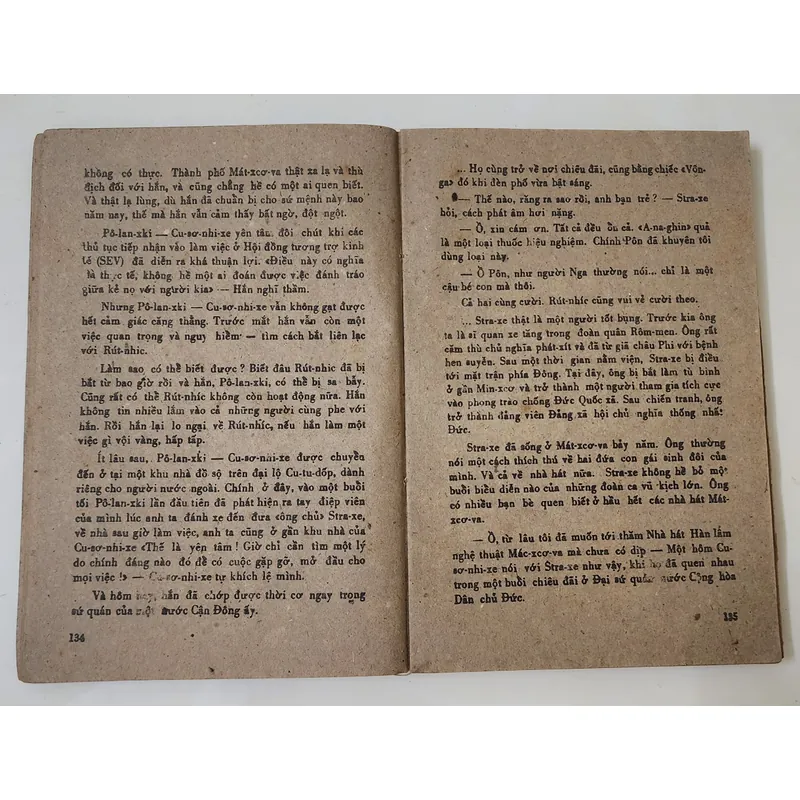 Truyện phản gián CHIẾN DỊCH PHƯỢNG HOÀNG 702953