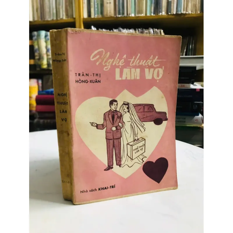 Nghệ Thuật Làm Vợ - Trần Thị Hồng Xuân 600136