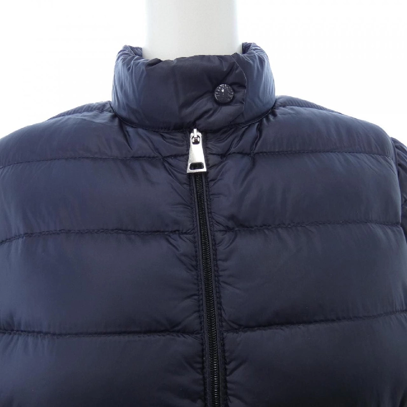 Áo khoác lông vũ MONCLER 638245