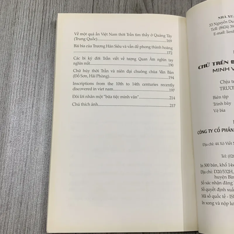 Chữ trên đá chữ trên đồng, minh văn là lịch sử. 2b4 718497