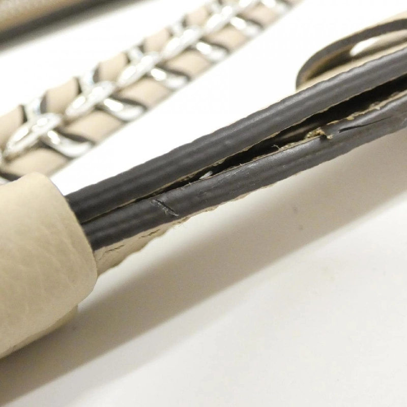 Túi xách vai Louis Vuitton Mahina Hand It All PM M24255 611835