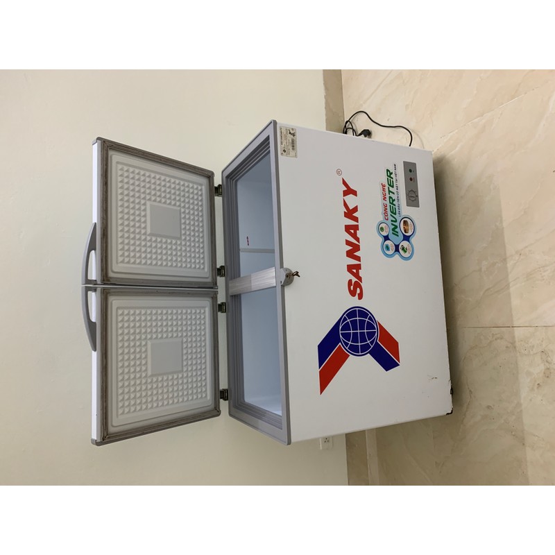 Tủ đông Saânky inverter 144265