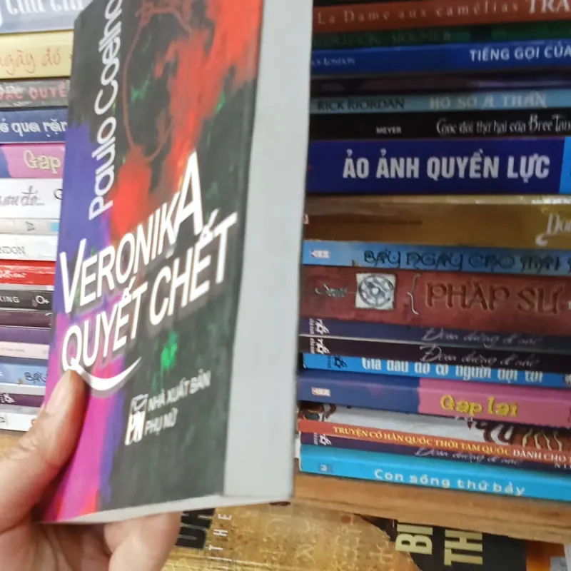 Veronika Quyết Chết - Paulo Coelho 778038