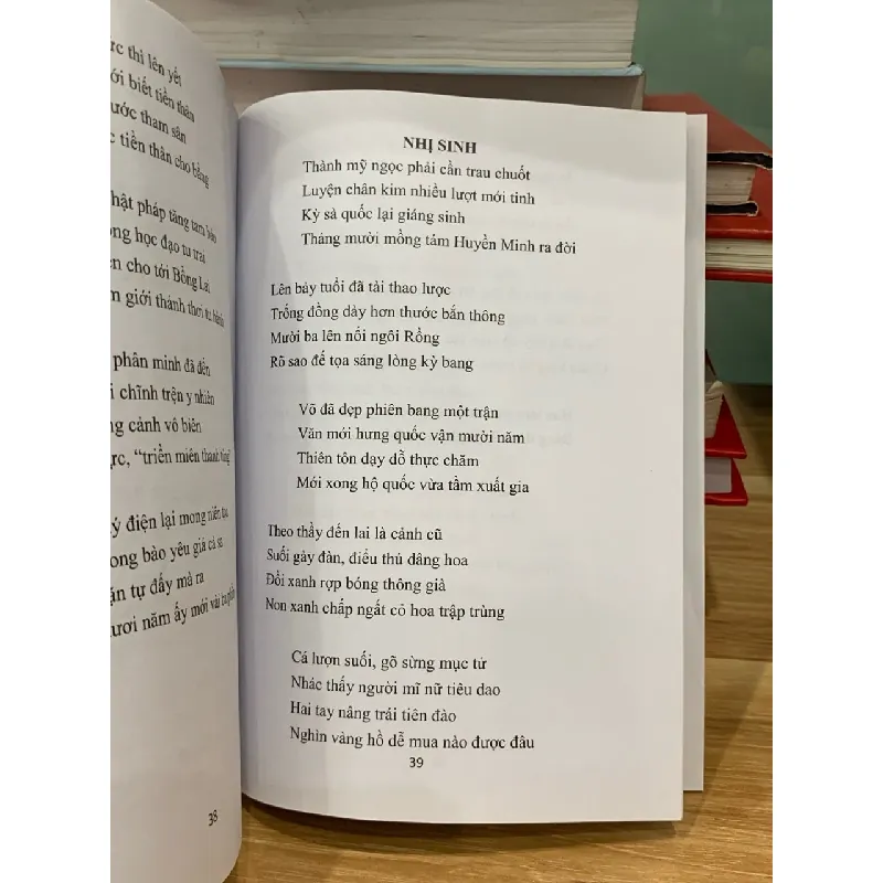 Di tích lịch sử đền sái và lễ hội rước vua giả truyền thống thôn Thụy lôi 718385