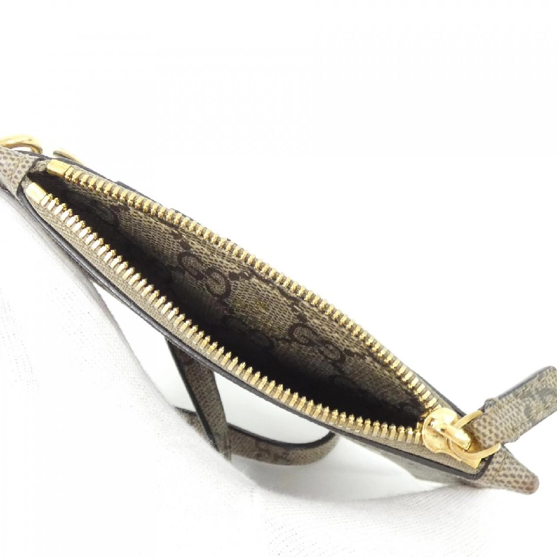 Ví tiền Gucci 681706 UQOAT 621347