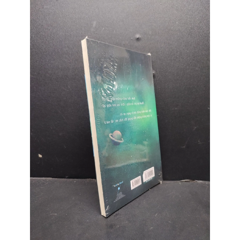 Lạc Giữa Tần Số Không Người Nghe mới 100% HCM1406 Macmart SÁCH VĂN HỌC 915784