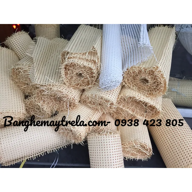 Lưới mây nhựa đan mắt cáo 728326