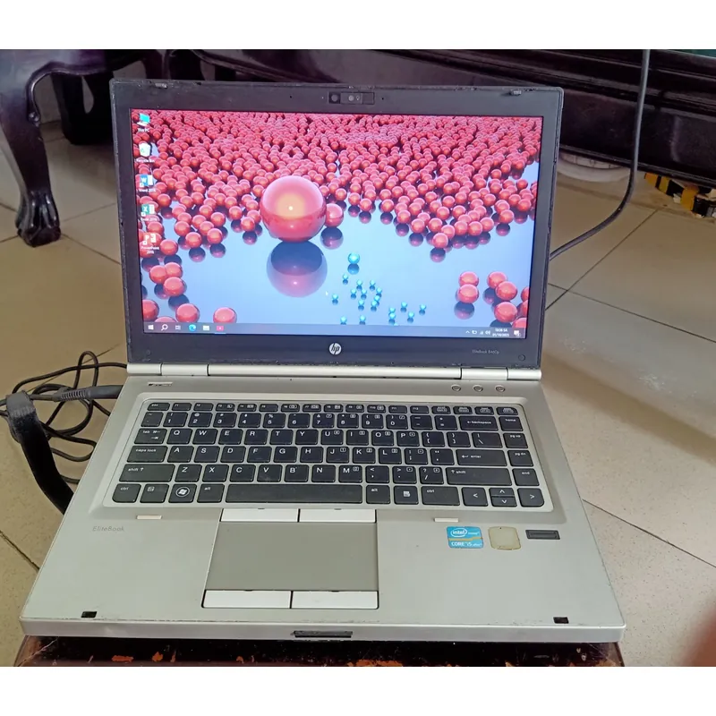 hp 8460P. Vỏ nhôm,i5/ram6gb/ssd 120gb 712035