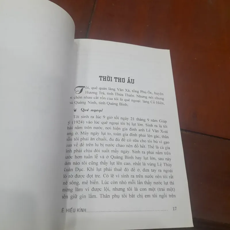 Lê Hiếu Kính - HỒI KÝ NGHỀ GIÁO 606378