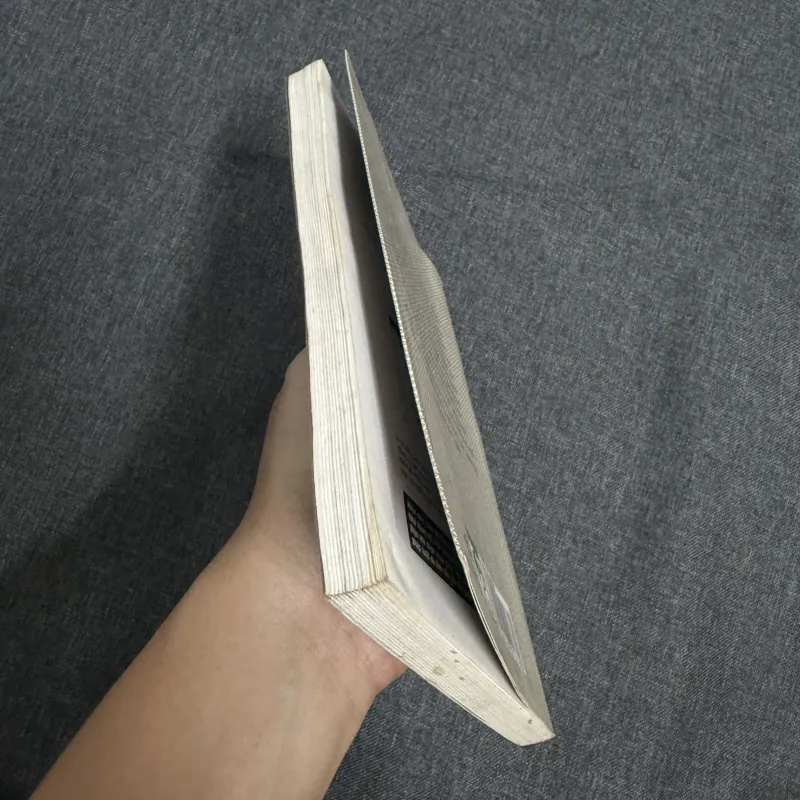 Những nẻo đường đời và những bản tình ca khác - Le Clézio 748501