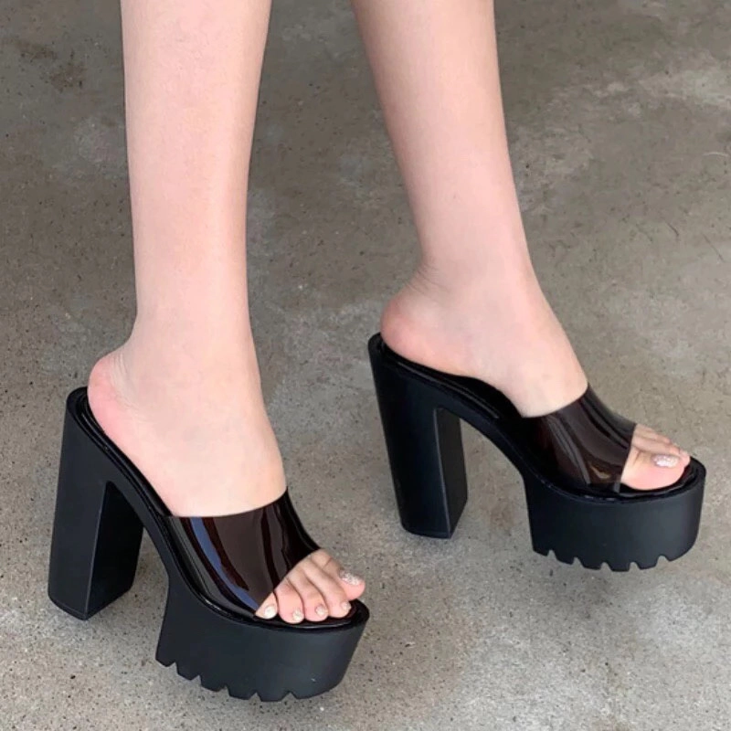 Guốc cao 13cm size 39 quai đen trong mica chỉ mới mang thử 479714