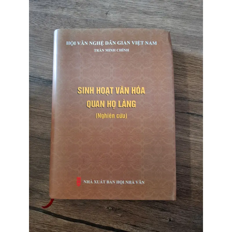 Sinh hoạt văn hóa Quan họ làng (Nghiên cứu) - Trần Minh Chính - Văn hóa dân gian 703316