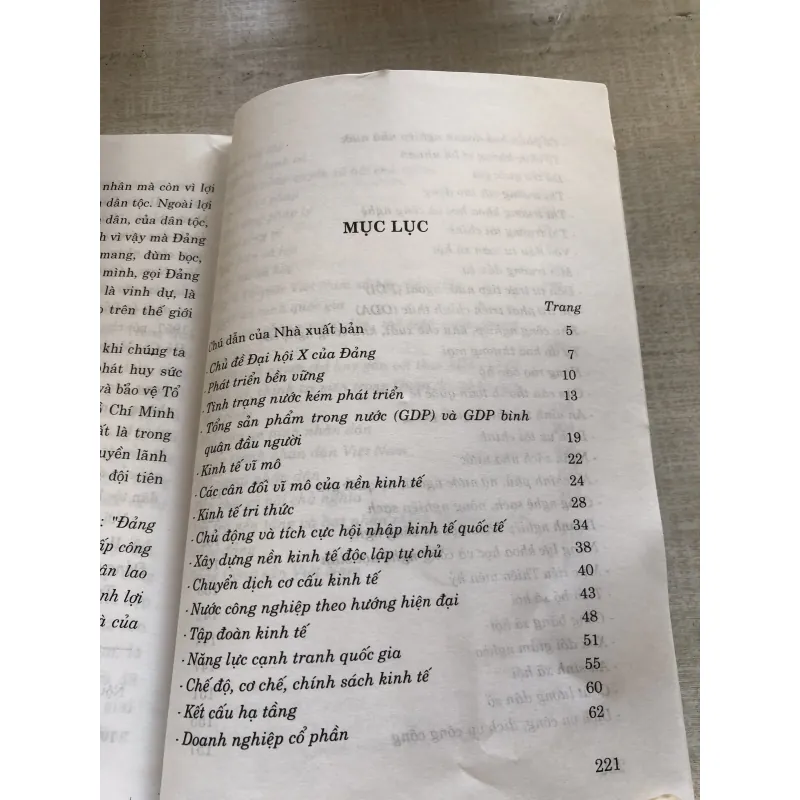 Tìm hiểu Một số thuật ngữ trong Văn kiện Đại hội X của Đảng 781958