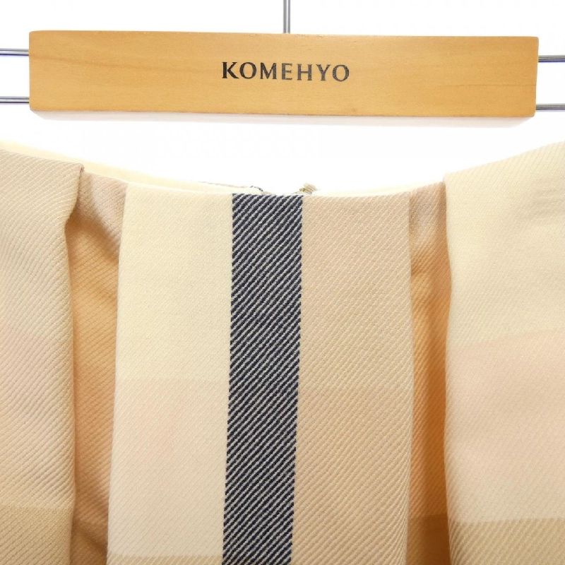 【Mã giảm giá】Blue Label Crestbridge BLUE LABEL CRESTBRIDGE Váy 650040