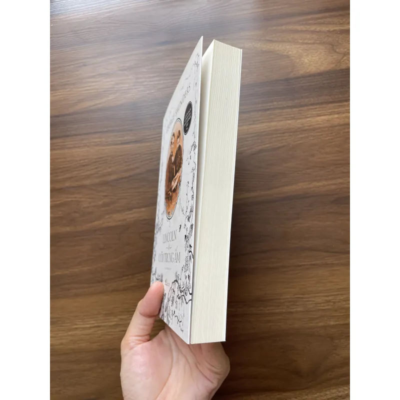 Lincoln ở cõi trung ấm - George Saunders 1005415