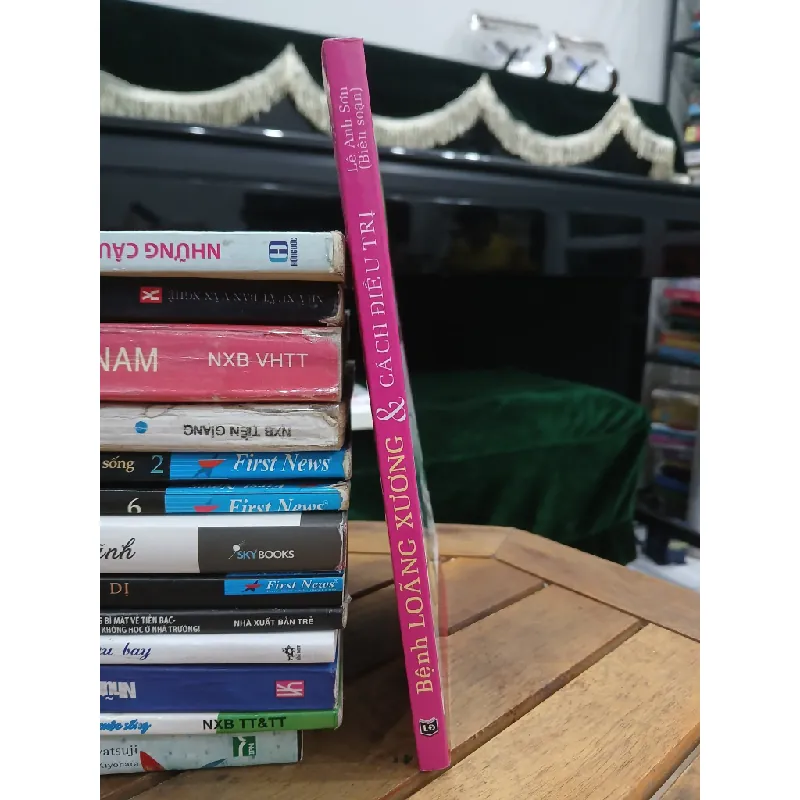 Bệnh loãng xương & cách điều trị — Lê Anh Sơn (biên soạn) 577708