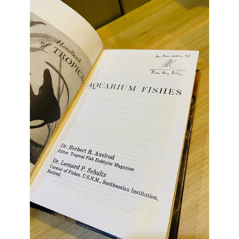 Handbook of Tropical Aquarium Fishes 533817
