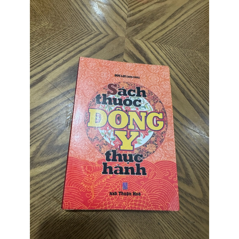 SÁCH THUỐC ĐÔNG Y THỰC HÀNH 498878