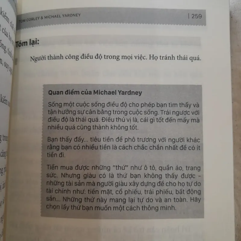 Rich Habits Poor Habits - Sự khác biệt người giàu và nghèo 589059