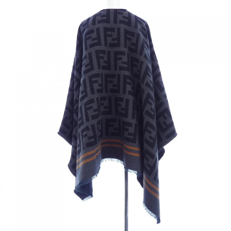 Áo choàng FENDI FF FXX636 A3Q1 633306