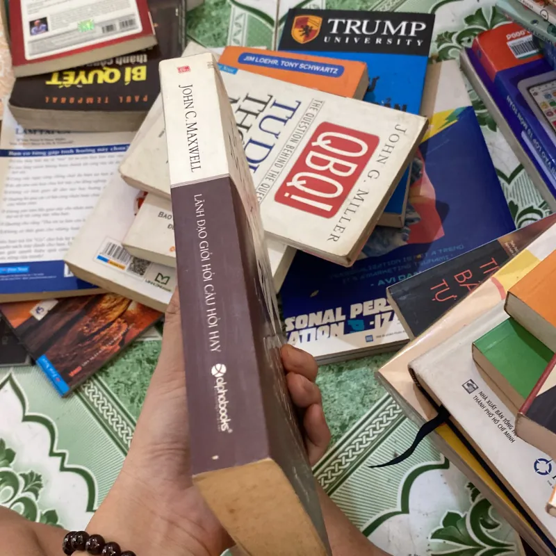 Lãnh đạo giỏi hỏi câu hỏi hay 800607