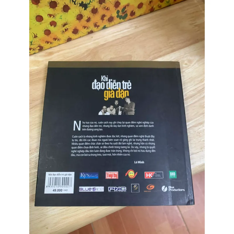 Khi Đạo Diễn Trẻ Già Dặn - Lê Minh 927967