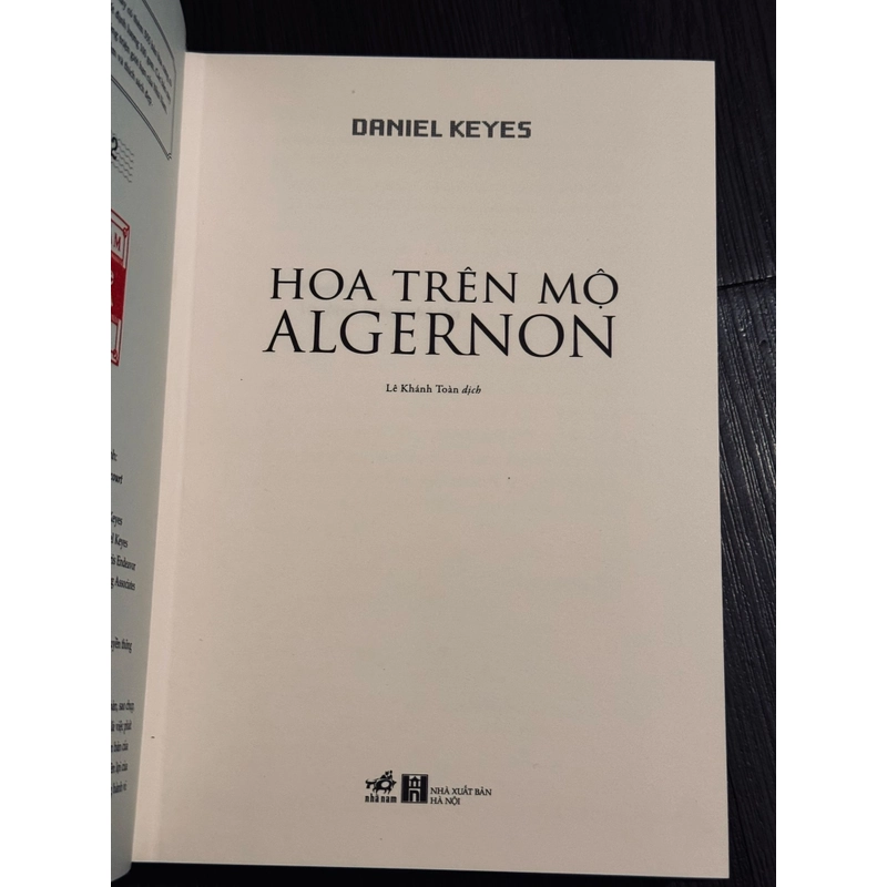 Hoa trên mộ Algernon (bìa cứng giới hạn) 546966