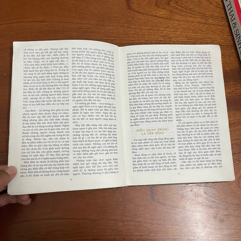 II Sách Liên Xô: Thể Dục Thể Thao Trong Gia Đình - 1987 476078