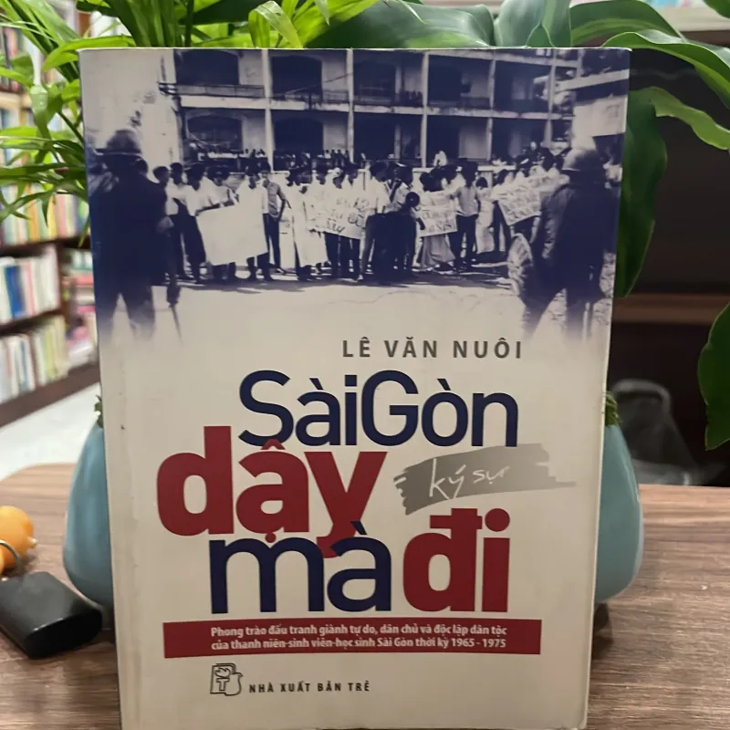 Sài Gòn dậy mà đi 749037