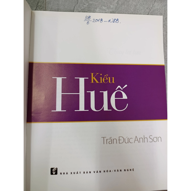 KIỂU HUẾ - TRẦN ĐỨC ANH SƠN 546207