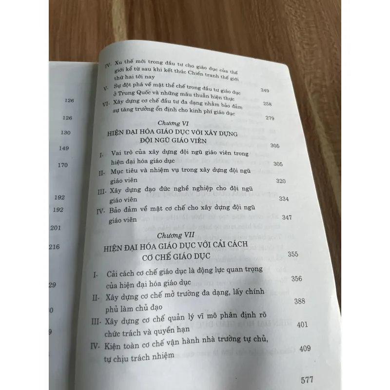 VƯƠNG BÁN THÁI (Chủ biên) HIỆN ĐẠI HÓA GIÁO DỤC 750491