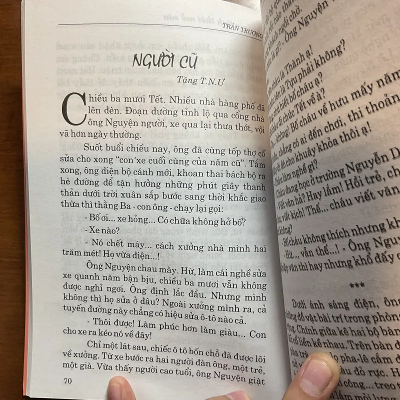 [XÃ HỘI] Chuyện tình thời mở cửa - Trần Trương 752519