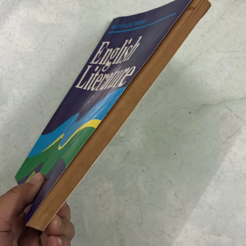 English Literature 990279