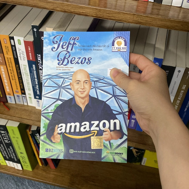 Từ bán sách đến bán tất cả mọi thứ trên Amazon jeff bezos 519182