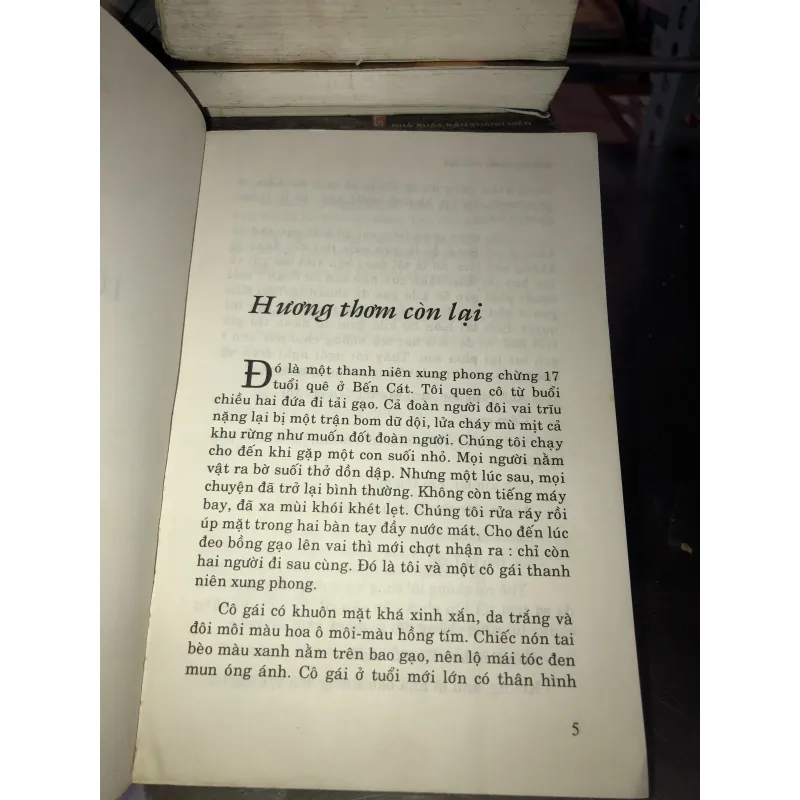 Hương thơm còn lại - Đinh Phong 1011344