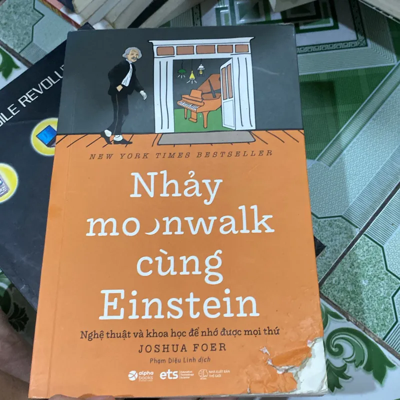 Nhảy mo nwalk cùng Einstein 564736