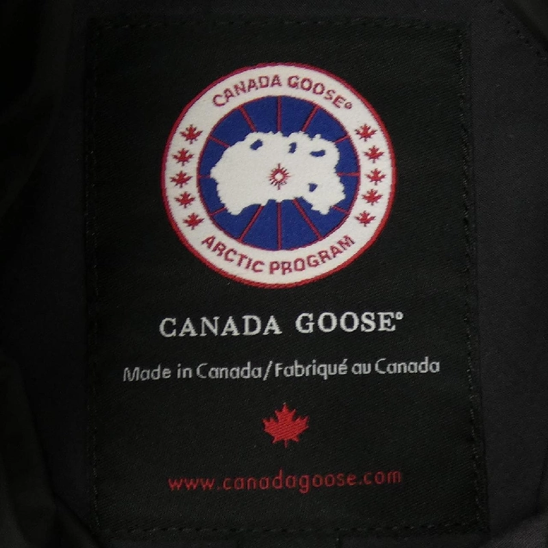 Canada Goose 2302JL MACKENZIE Áo khoác lông vũ - Hàng hiệu Authentic 816632