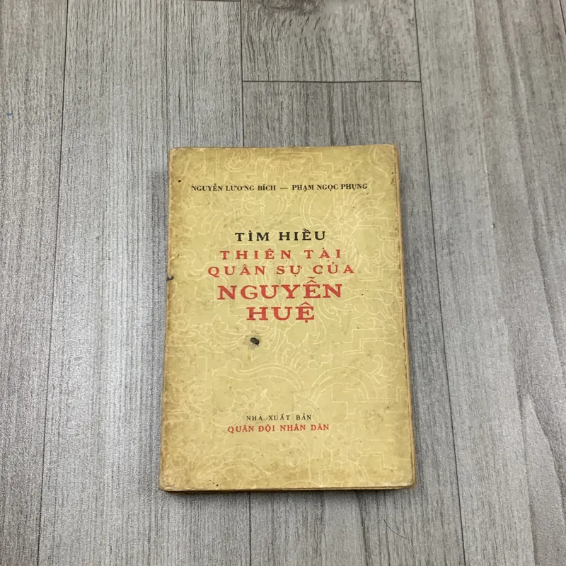 Tìm hiểu thiên tài quân sự của nguyễn huệ. 1b3 689750