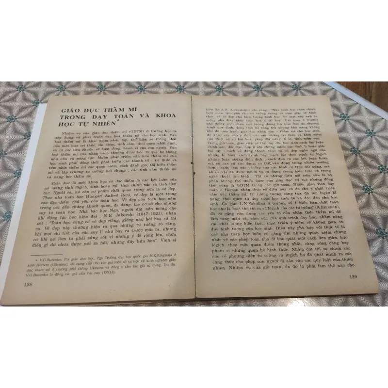 Giáo dục thẩm mỹ món nợ lớn đối với thế hệ trẻ (sách tham khảo) 647971