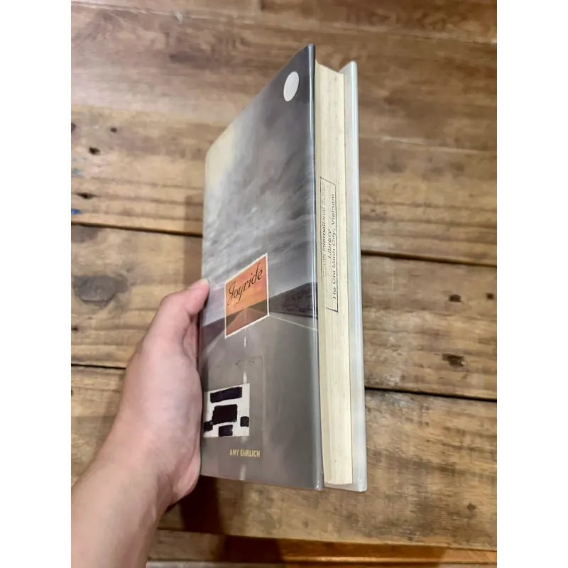 Joyride – Amy Ehrlich (Bìa cứng) 731644