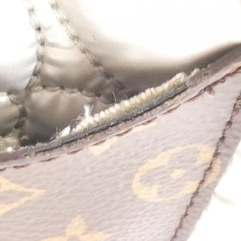 Túi đeo vai Louis Vuitton LV Pillow (Monogram) Phone Pouch M81716 612167