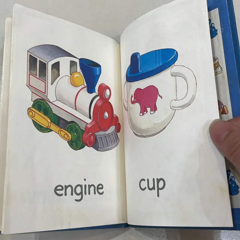 NGOẠI VĂN tiếng anh trẻ em : BABY ‘s BLUE picture book - ladybird  1027827