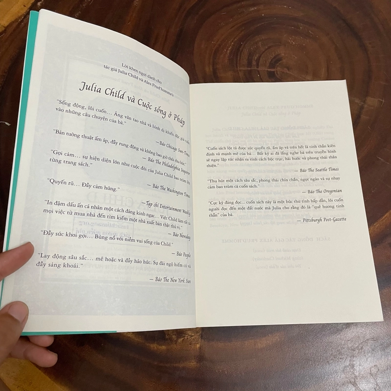 JULIA CHILD Và Cuộc Sống Ở Pháp _ Tình Yêu, Sự Nghiệp Và Những Món Ăn Mang Tên Huyền Thoại 446936