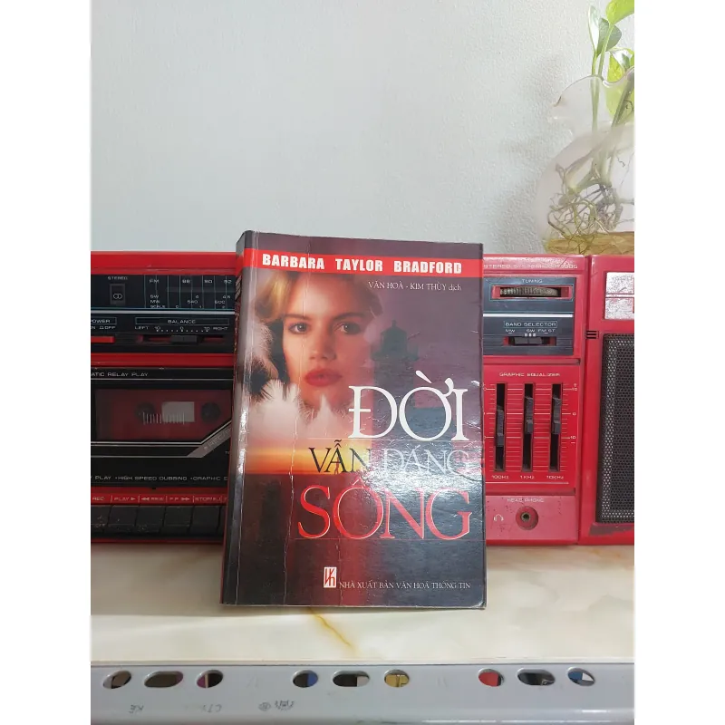 Đời vẫn đáng sống 1013343