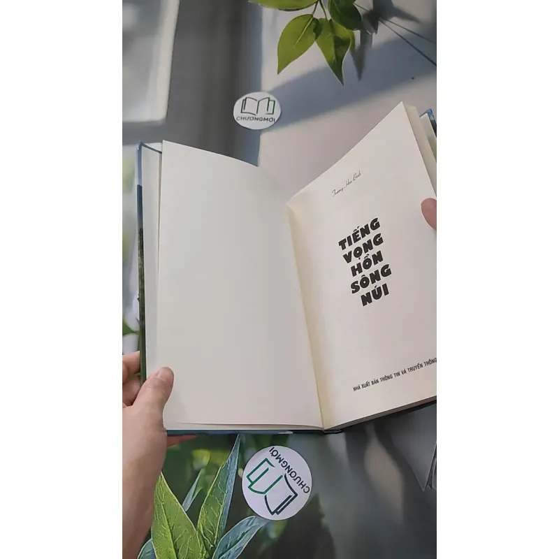 [MIỄN PHÍ BỌC SÁCH] Tiếng Vọng Hồn Sông Núi - Trương Hòa Bình 990208